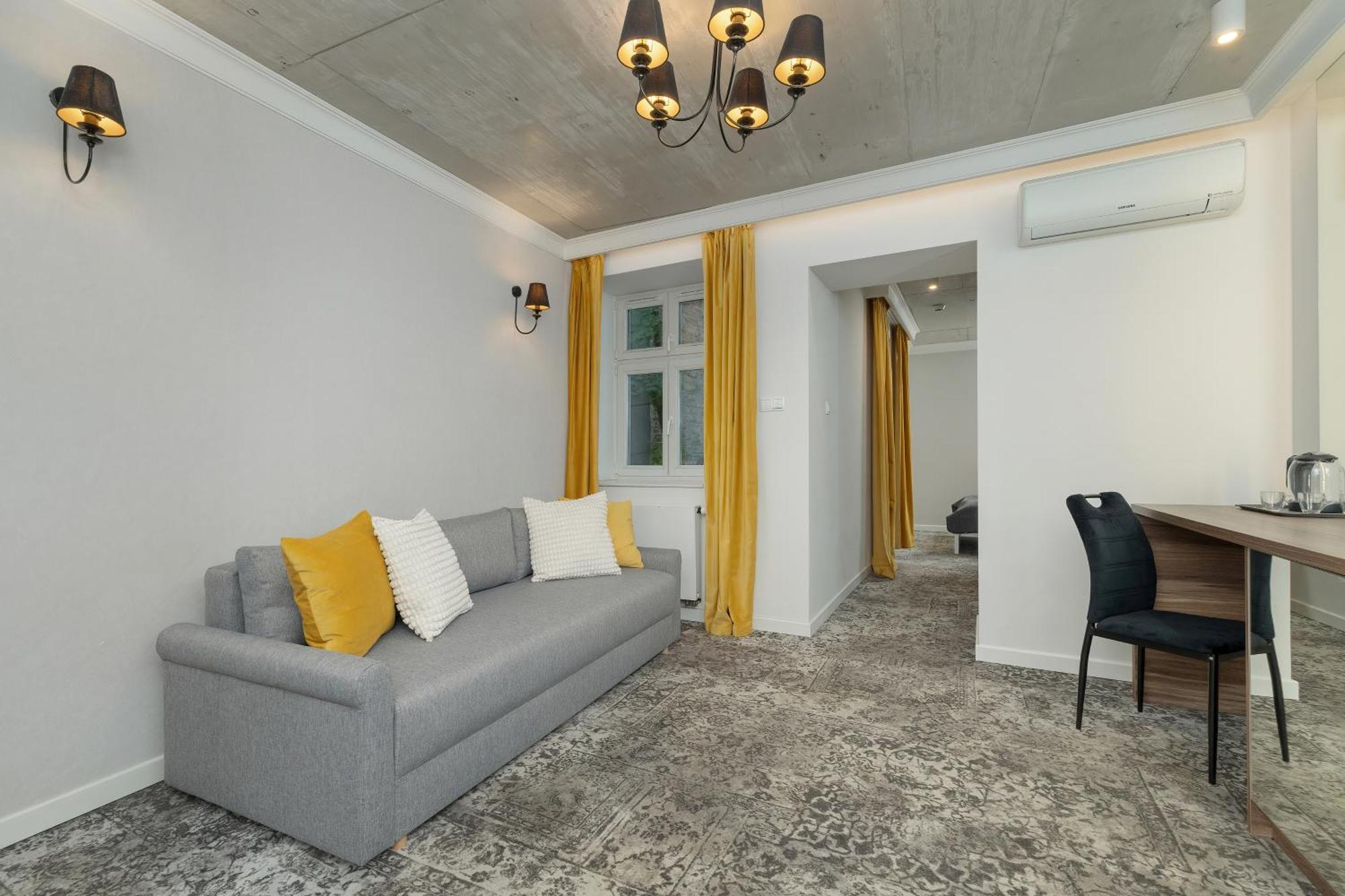 Modern & Comfy Apartment Rakowicka 6 Cracow By Renters Cracóvia Exterior foto